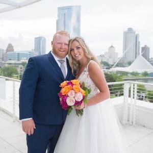 Meet your Posher, Abbey